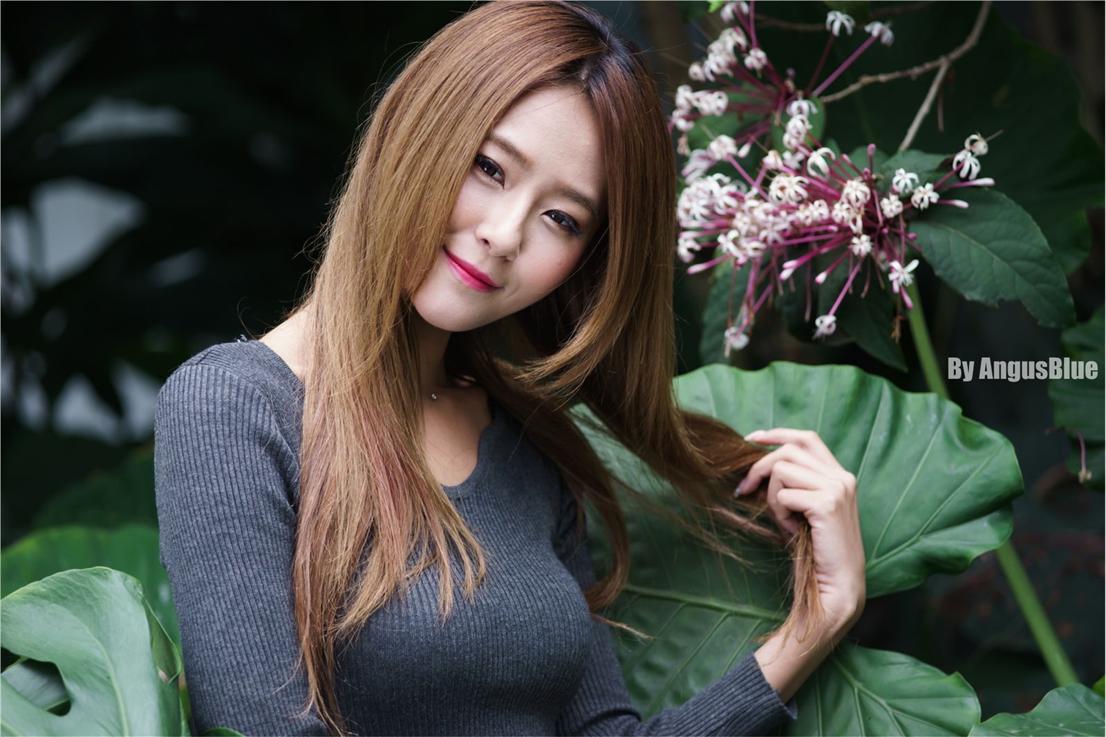 Beautyleg女神-小雪 Winnie 台湾大学春季踏青外拍写真